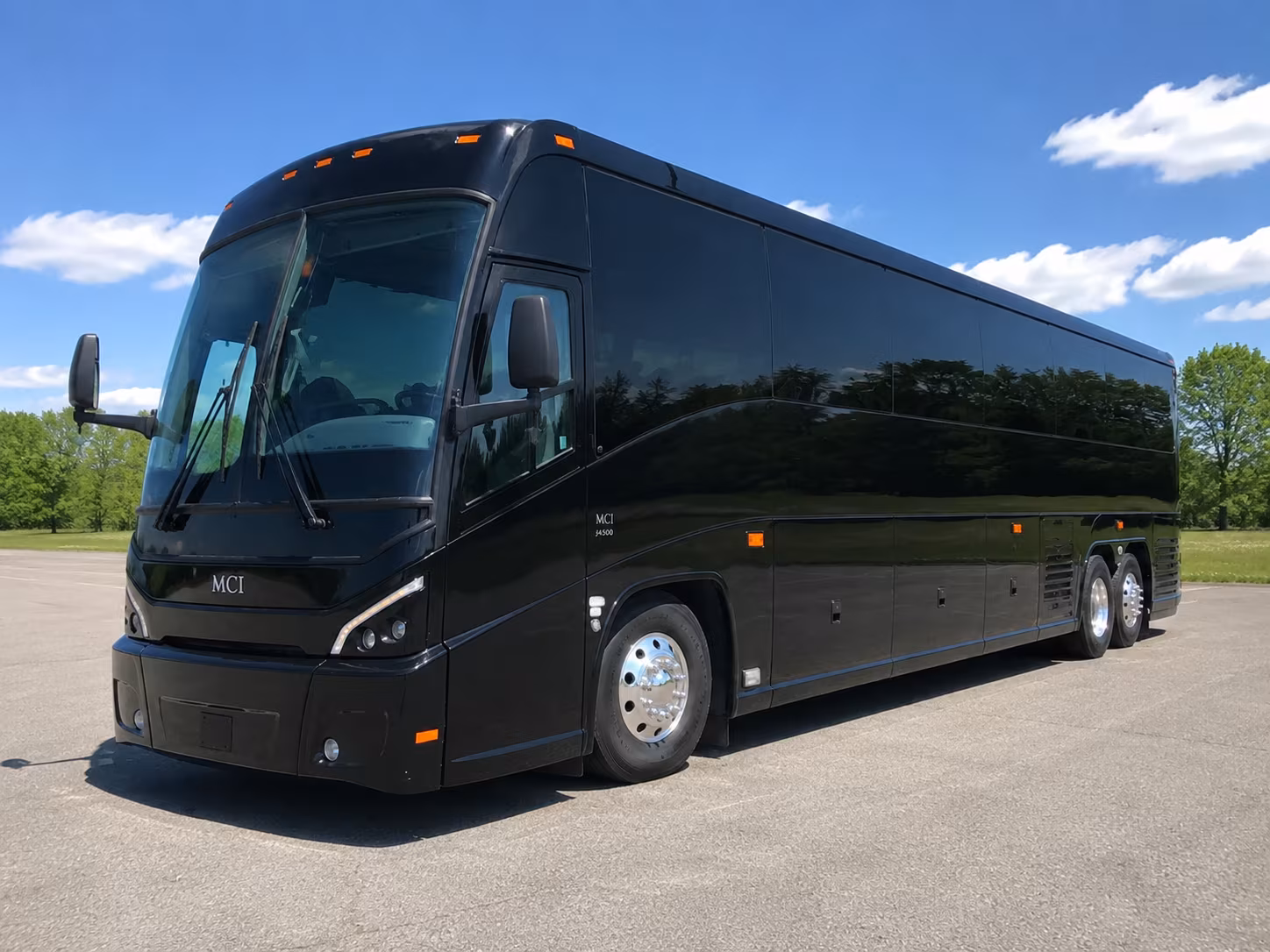 hotel shuttle loops between 28th street room blocks and your ceremony venue
